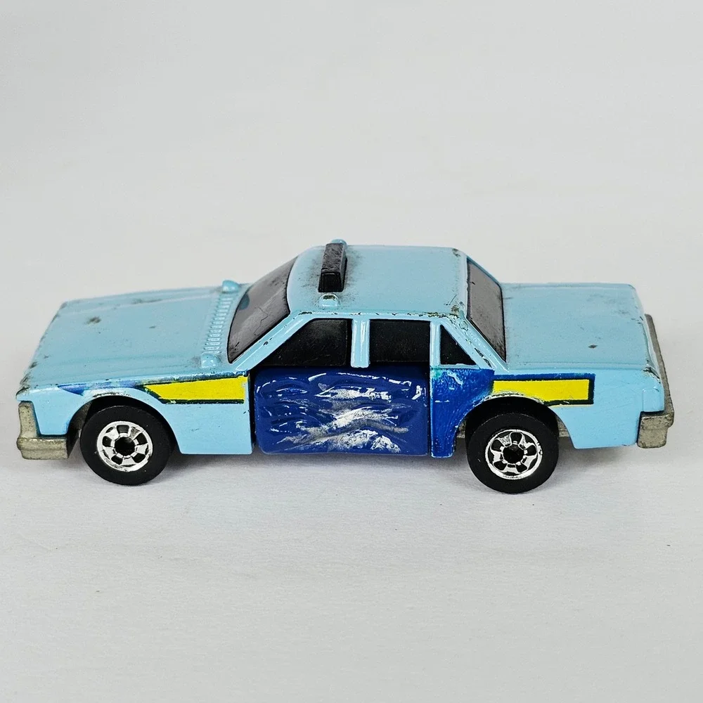 1983 Hot Wheels Crack-Ups State Police Blue Diecast Cruiser Car Vintage Toy